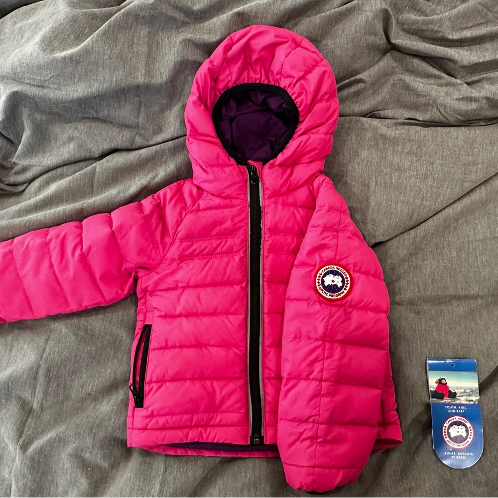 Sold Canada Goose Kids Puffer Used with tags, 2-3